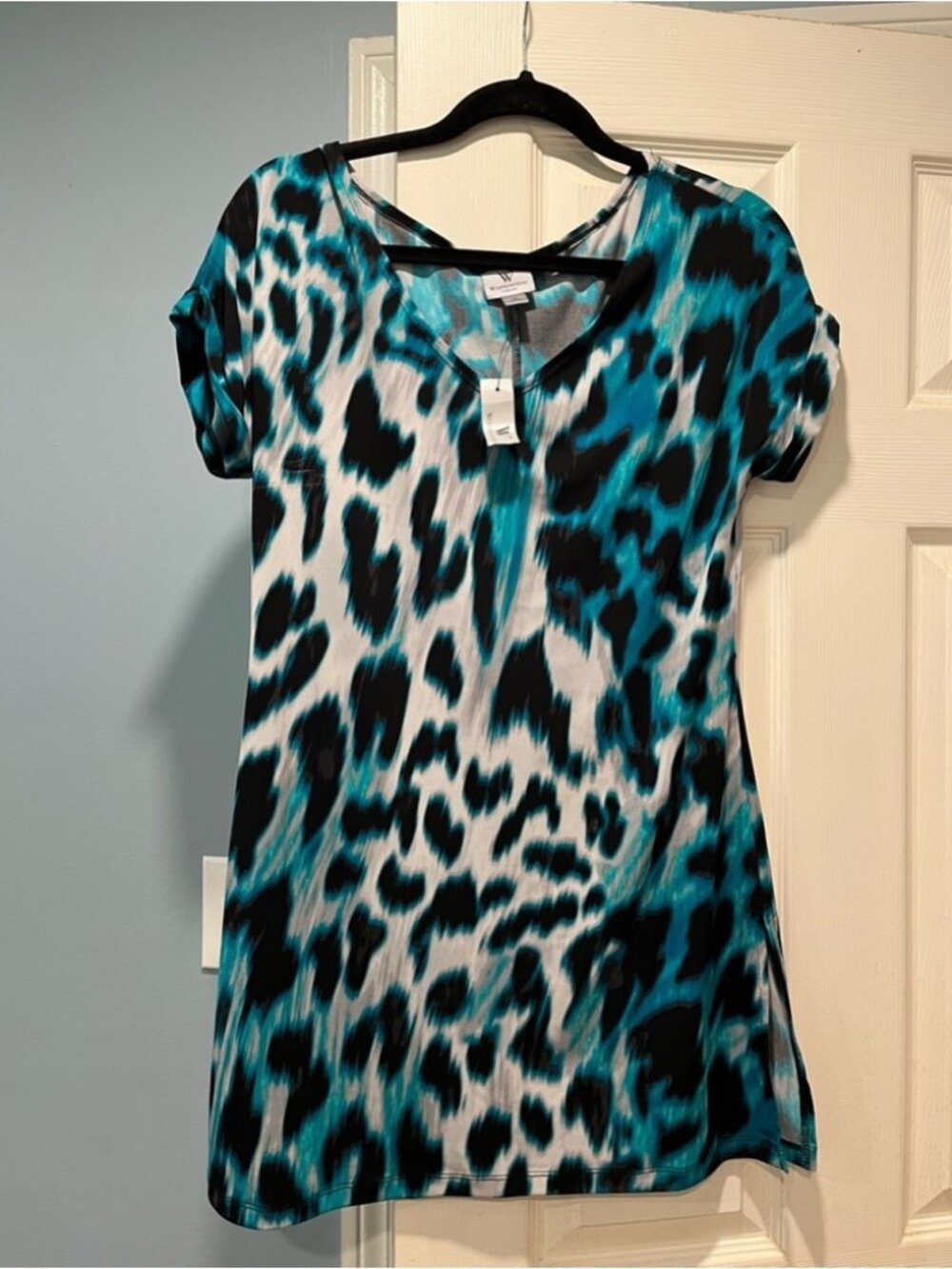 Leopard print top